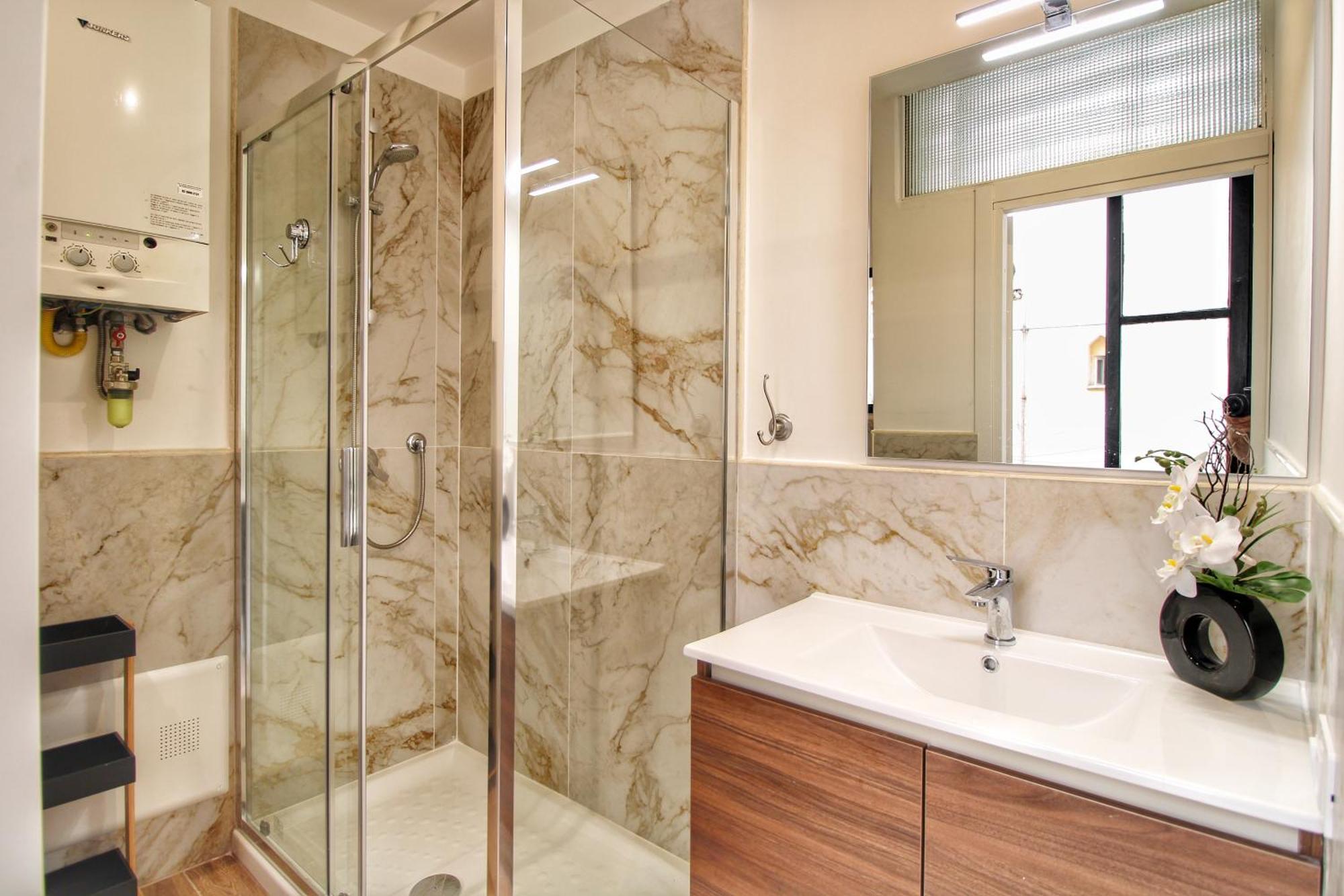 Lovely 2 Bedroom Apartment By Yourhost Rom Exteriör bild